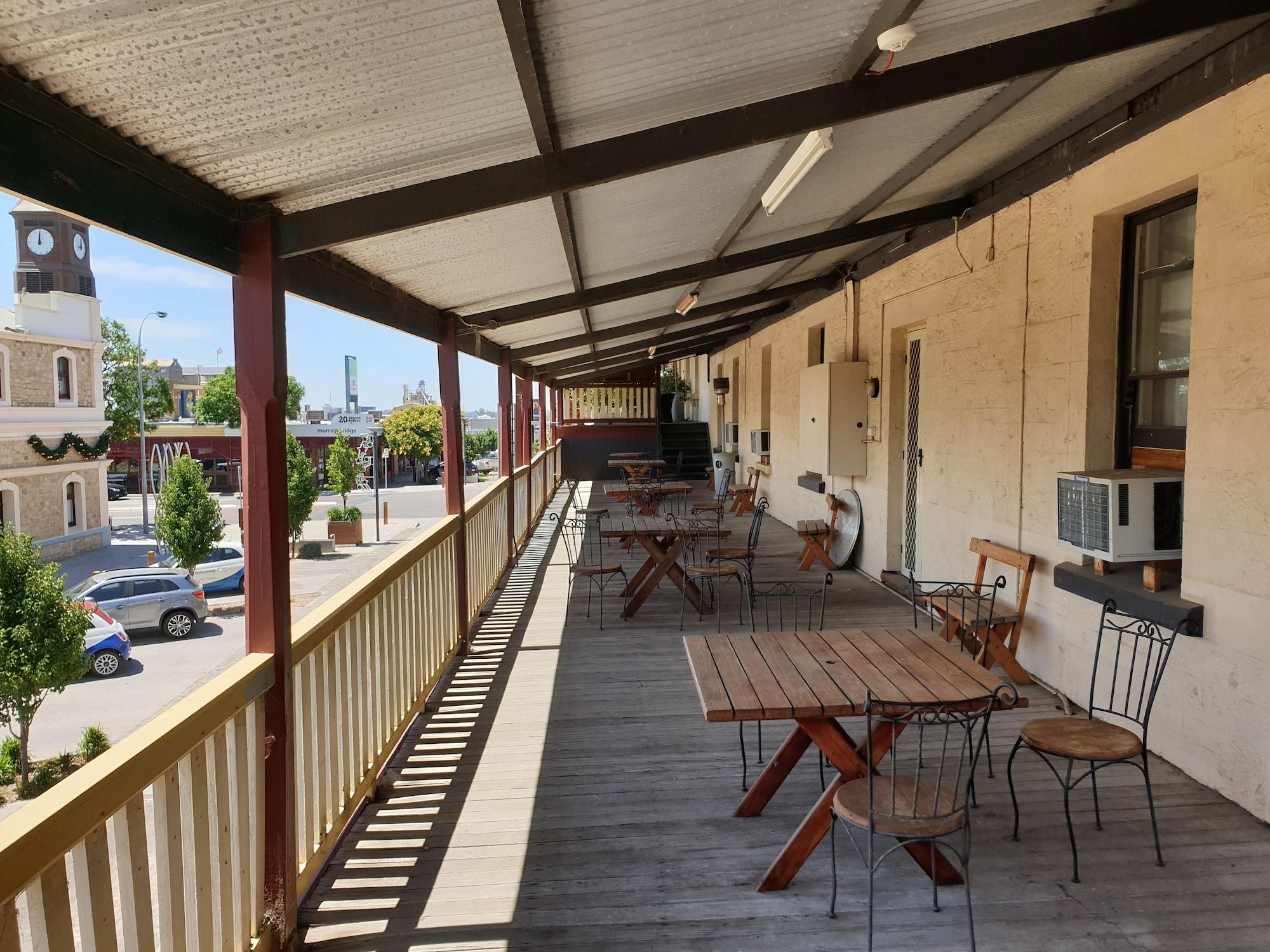 Balcony On Sixth Lodge Murray Bridge Kültér fotó