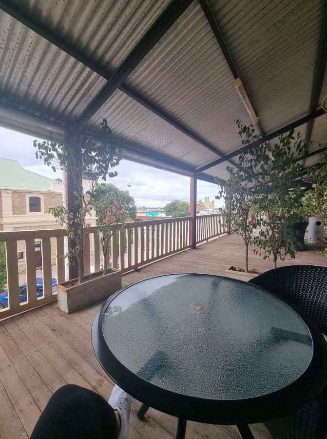 Balcony On Sixth Lodge Murray Bridge Kültér fotó
