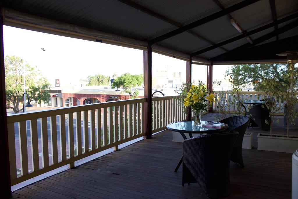 Balcony On Sixth Lodge Murray Bridge Kültér fotó